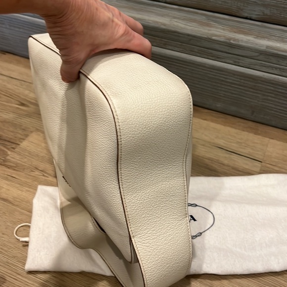 Authentic off-white leather Prada bag. Gently loved! Comes with dust bag. - Picture 6 of 10